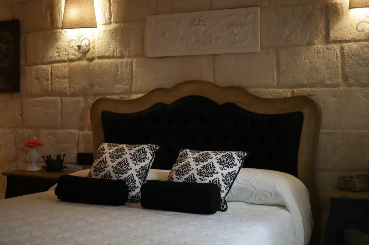 Suite Conte Cavour Monopoli Exterior foto